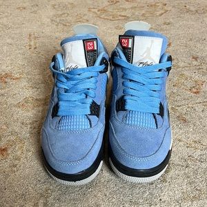 Air Jordan 4 University Blue